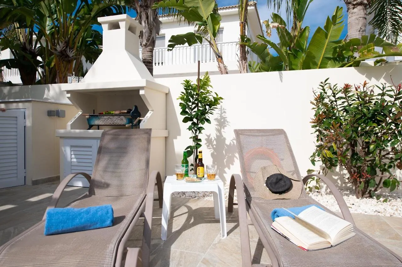 Villa Helena Ayia Napa 0*,  Cipro