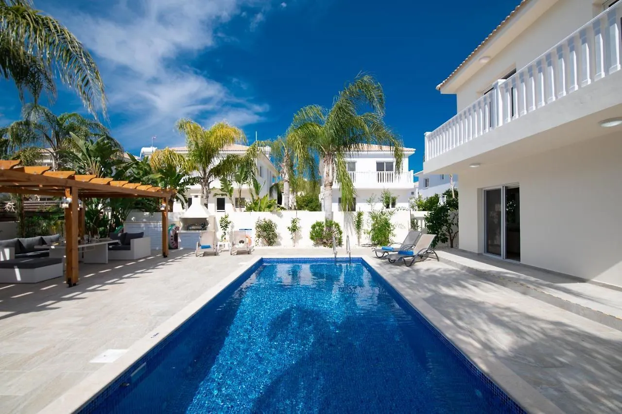 Villa Helena Ayia Napa Cipro